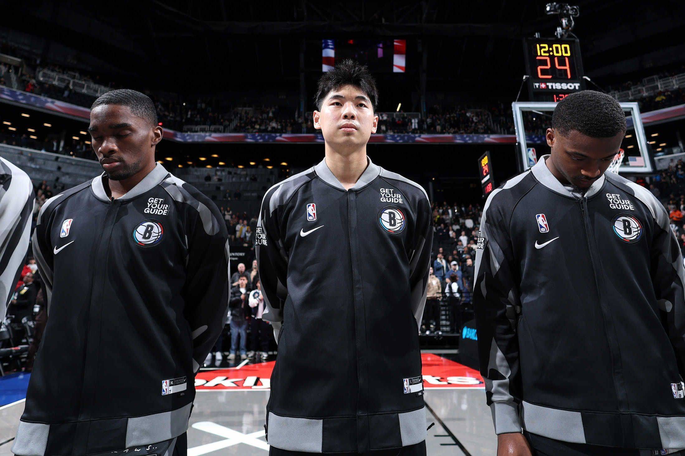 关于NBA全明星赛选拔名单公布，球迷热议的信息